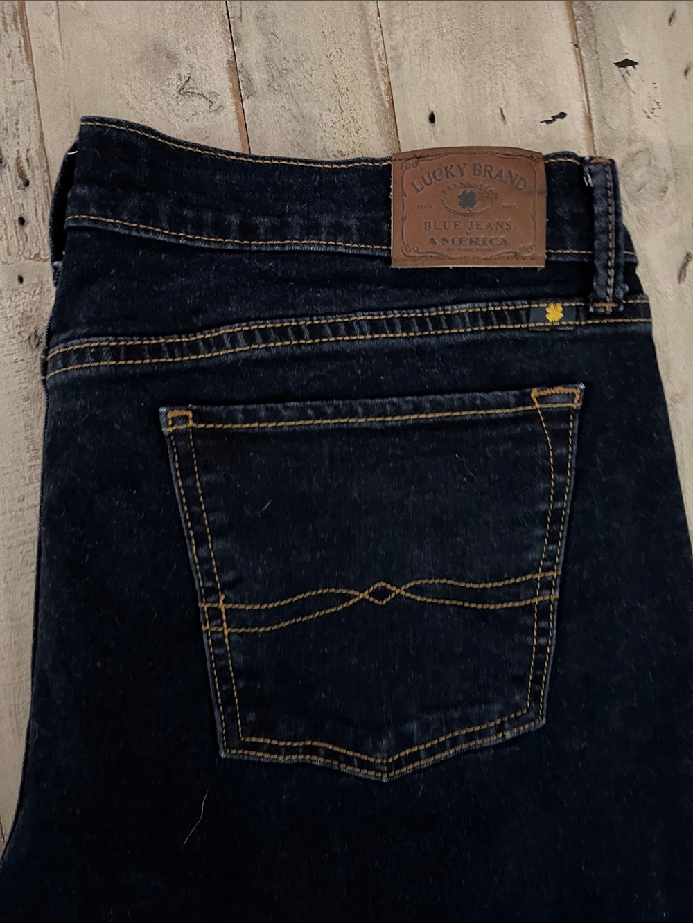 Women’s lucky brand jeans long